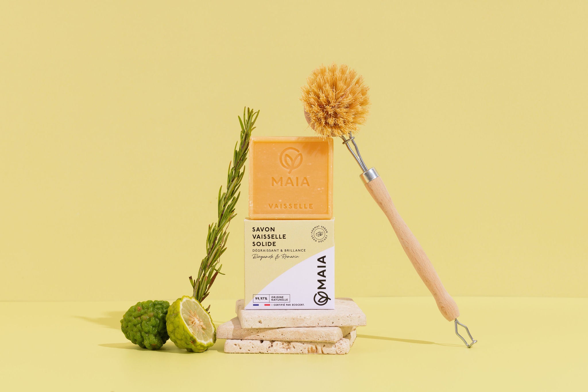 Les avantages du savon vaisselle écologique : Un choix durable pour votre cuisine