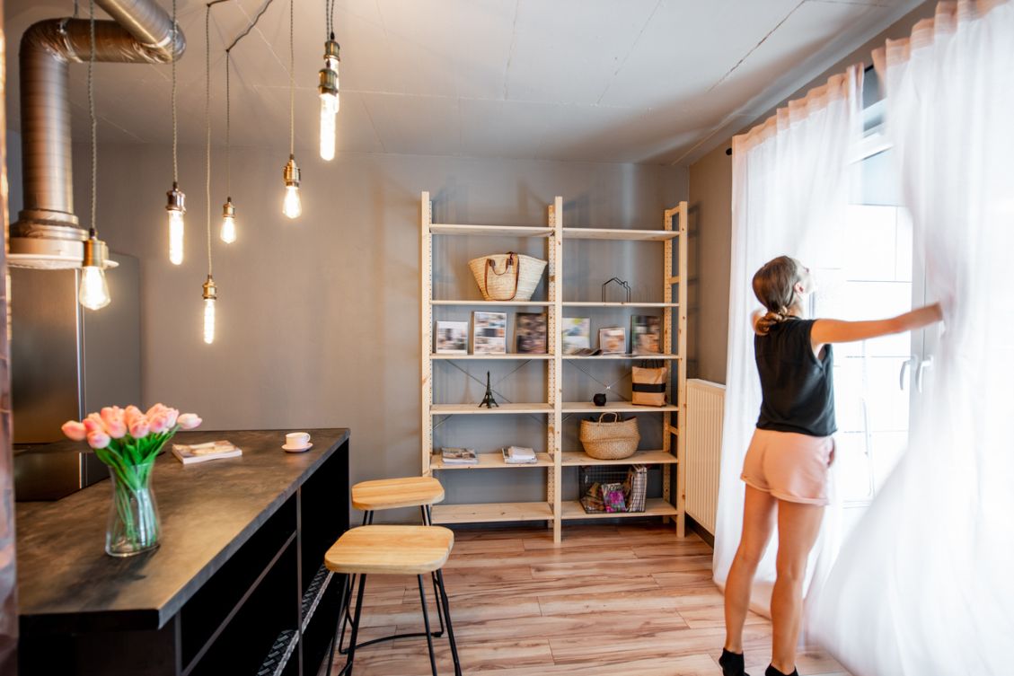 Comment bien blanchir ses rideaux naturellement ?
