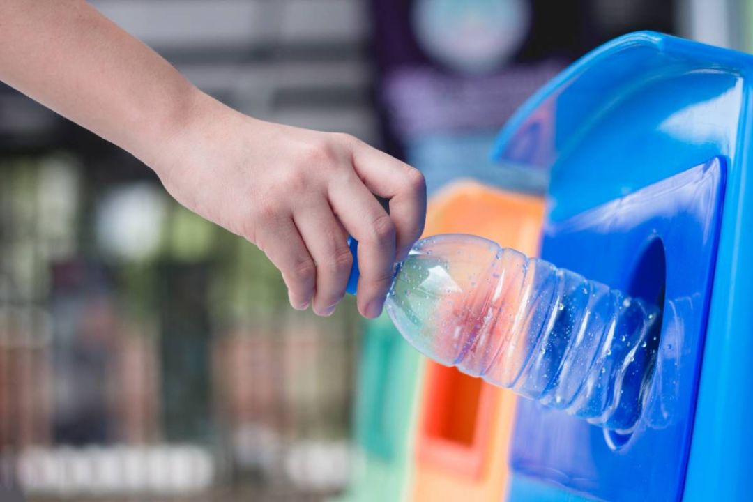 Zéro Plastique : 10 Astuces Pour Progressivement Bannir le Plastique de Votre Quotidien
