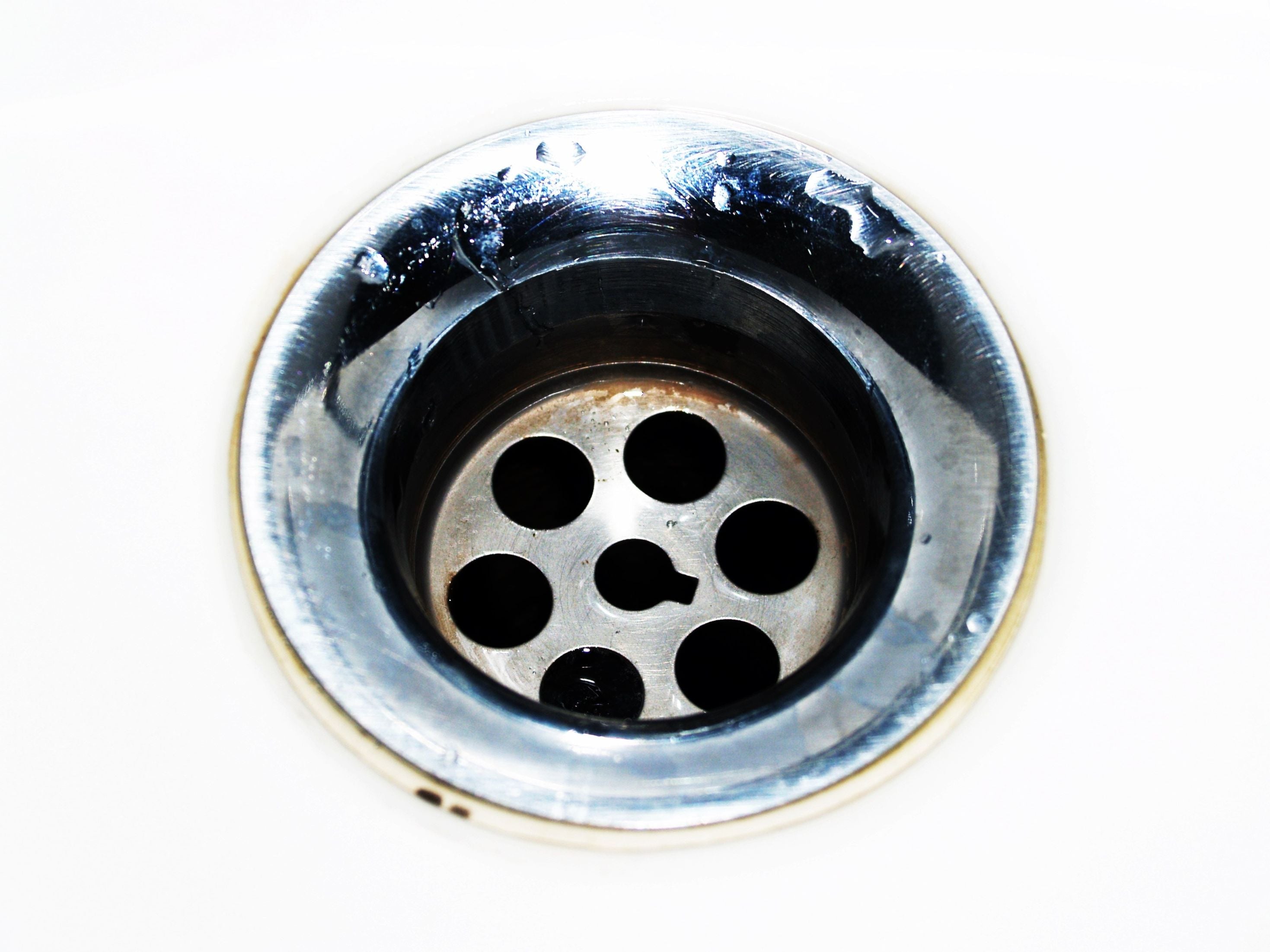 Comment Déboucher (Naturellement) une Canalisation ?