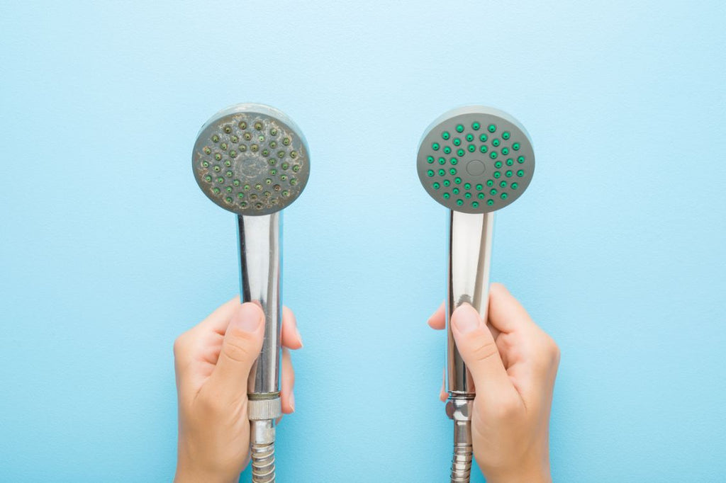 Comment Détartrer un Pommeau de Douche (Naturellement) ? Nos Astuces Efficaces