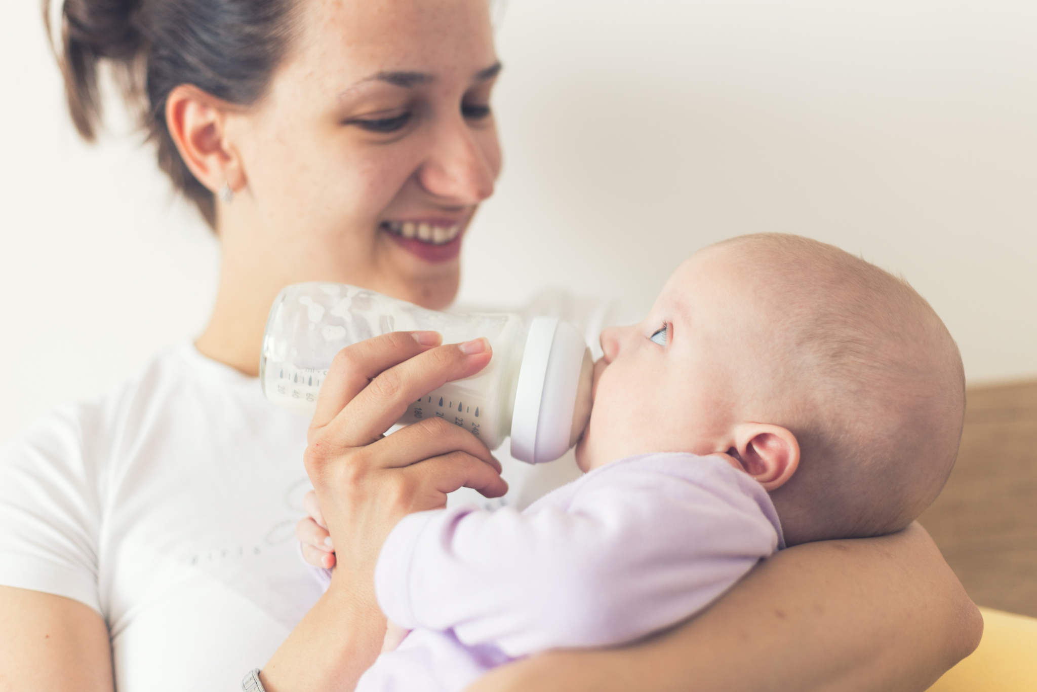 Les ingrédients à éviter dans les produits vaisselle pour bébé et leurs effets sur la santé